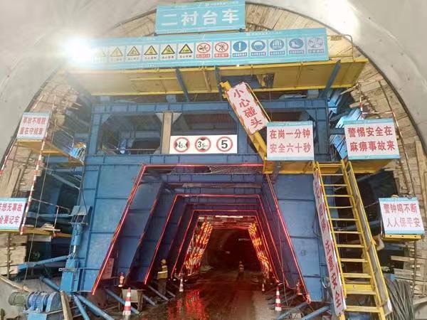 �c(di��n)���鿴Ԕ��(x��)��Ϣ��(bi��o)�}�������r���_(t��i)܇ ��x�Δ�(sh��)��1697